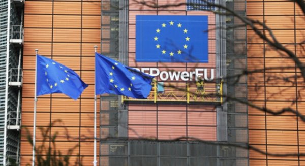 澳大利亚暂禁部分伊朗公民入境