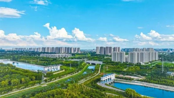 名校落地、医疗资源聚集，郑州航空港区交出“进度表”